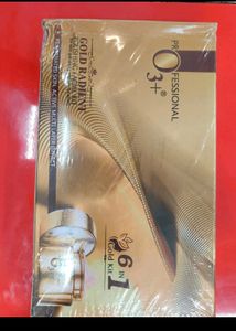 Brand New 2 Piece Facial Kit O3+Golden And Diamond