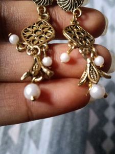Vintage Style Gold Drop Earrings