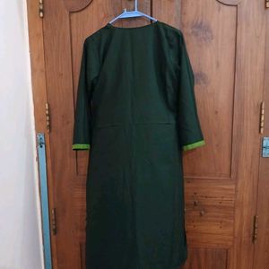 Dark Green Kurtha