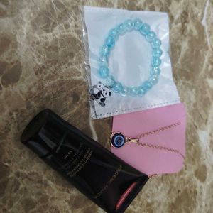 face canada 15ml foundation +  bracelet+ evil