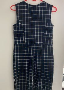 Chic Black &amp; White Dress