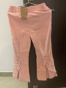 Brand New Peach Capris with Bow Detail