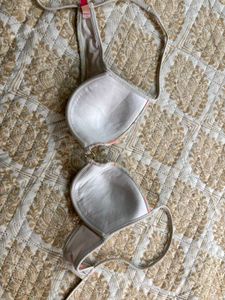 Victoria&#39;s Secret Bra