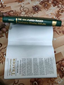 🆕 The Disciplined Trader Book By Mark Douglass