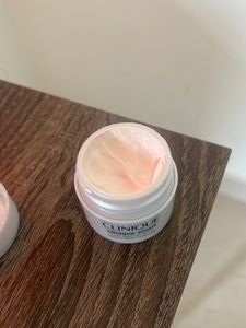 Clinique Moisturiser With Spf15