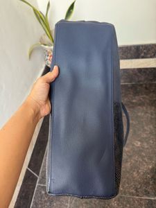 new Victoria&#39;s Secret Tote Bag( check flaws)