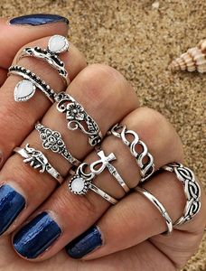 Stylish Oxidised Rings