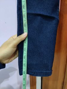Navy Blue Skinny Jeans