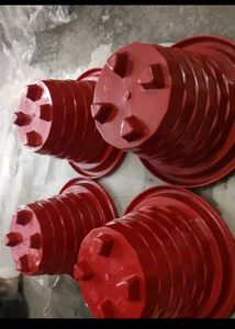 Set of 10 Plastic Plant Pots
