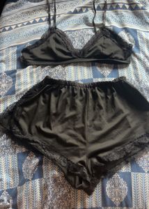 Black Lace Trim Lingerie Set