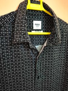 Max Men&#39;s Printed Slim Fit Casual Shirt
