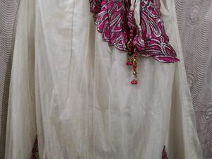 Lahenga And Dupatta Without Blouse