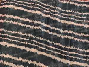 Elegant Red &amp; Patterned Saree