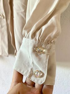 Cream Shirt 🤎🤍