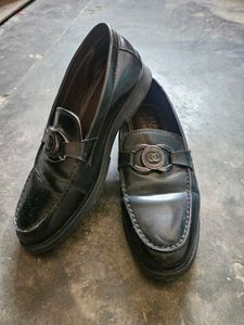 BLACK FORMAL SHOE