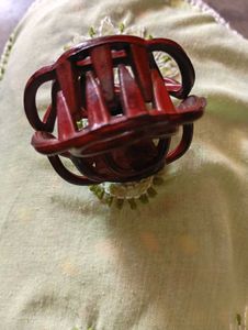 Plastic Rose Hair Claw Clip
