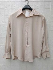 NEW WITH TAG Elegant Cream Long Sleeve Shirt