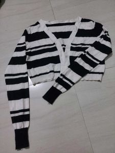White/Black strive Sweaters