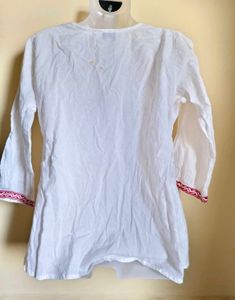 BOGO🎁Buy One Get 1 Free🎁Embroidered Peasant Top