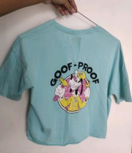 Graphic Printed Crop Top