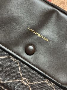 Chic Crossbody Bag