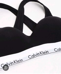 🇳🇿💫💗 Calvin Klein Black Criss-Cross Bralet