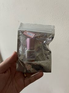 Flawless Bling Lash Adhesive