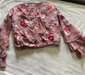Floral Bell Sleeve Blouse