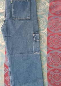 Cargo Jeans