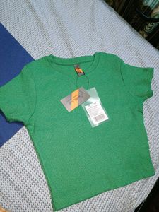 Green Crop Top 🎀