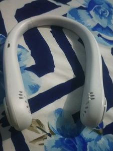 NEW LAUNCH RECHARGABLE PORTABLE NECK FAN(IMPORTED)