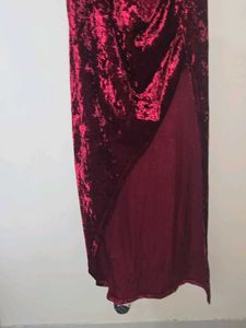 Glam 1 Piece - Velvet In Red Color To Set Bar Hot