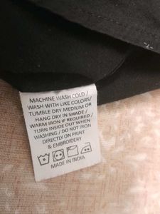 A ORDINARY BLACK SHIRT