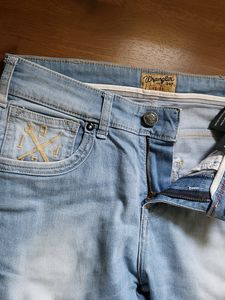 Jeans Pant -30&#34; Waist No Flaws