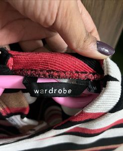 New Wardrobe Shoppersstop Ribbed Crop Top