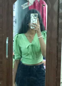 🎀⛳️BOW-TIE GREEN CROP TOP🎀