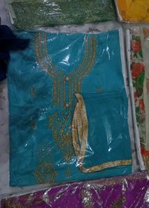 Set Of Five Unstiched Suit