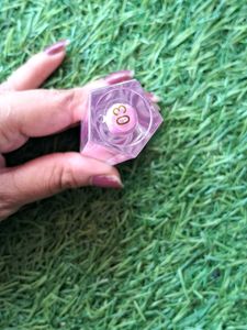 Kiss Beauty pink Highlighter