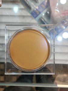 Sugar Cosmetics Compact