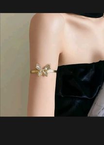 Hand Accessory