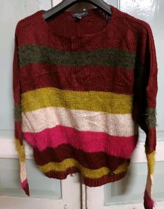 Multicolored woolen top