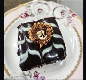 Chocolate Brownie with Hazelnut Topping