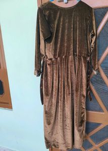 Brown Embroidered Kurta Set With Palazzo And Stole