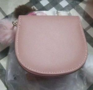 Coin Purse With Pompom
