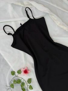 🌸 Black Bodycon Dress  🌸