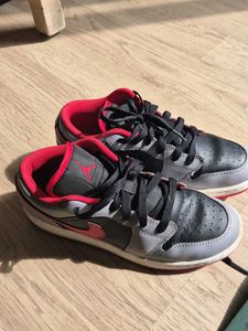 OG NikeJordans!! Hardly used!!