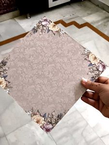 Elegant Floral Gift 🎁