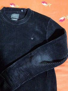combo set of blankets and puffer jackets