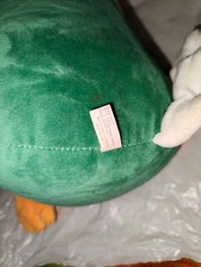 Very soft chicken plushie toy
