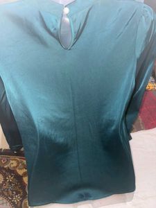 Elegant Green Long Sleeve Top